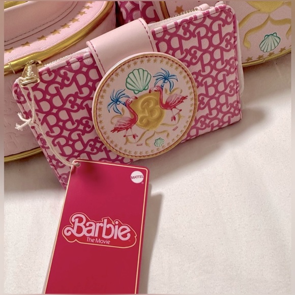 Barbie Movie Loungfly Wallet - Picture 3 of 8